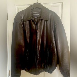 Men’s Large black leather bomber jacket.